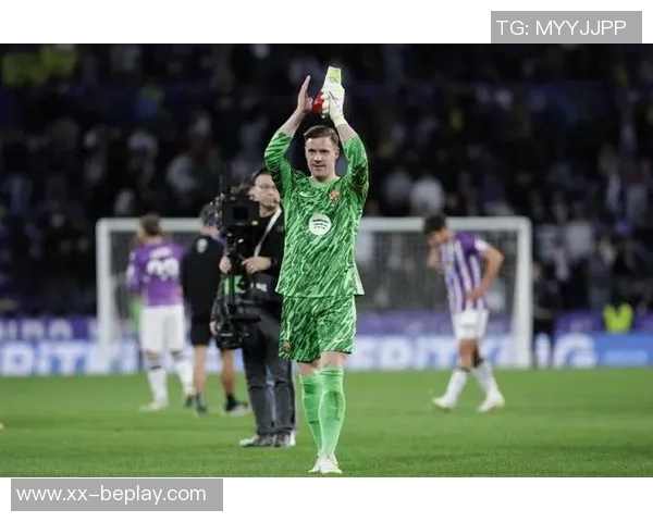 巴萨门将特尔施特根租借加盟赫罗纳开启新篇章 巴萨门将特尔施特根租借加盟赫罗纳开启新篇章